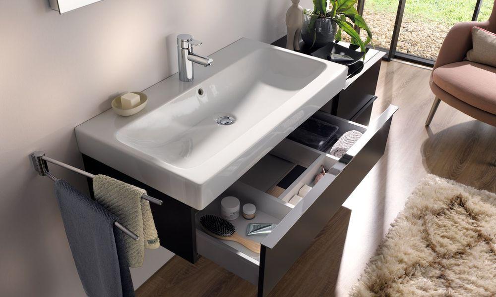 2016 Bathroom 04 iCon.tif_bigview