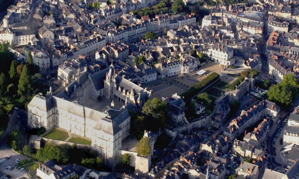 Blois