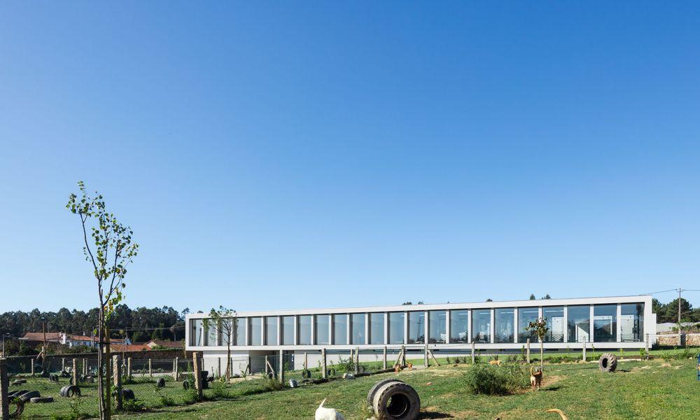 Hotel Canino - Raulino Arquitecto