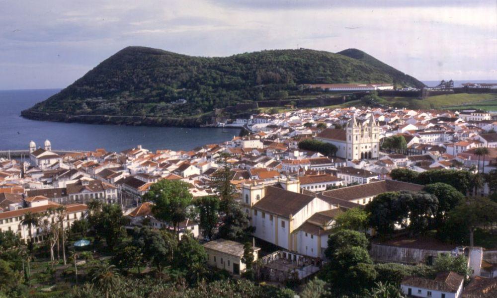 Terceira-angra_do_heroismo