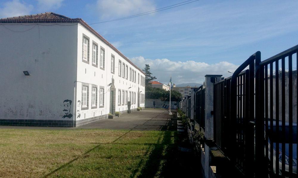 escola-da-mae-de-deus-1
