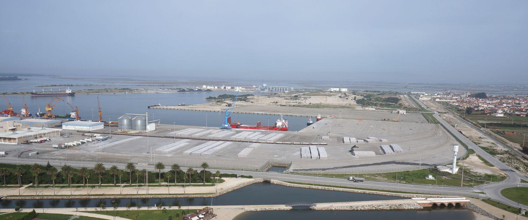 obra ferrovia